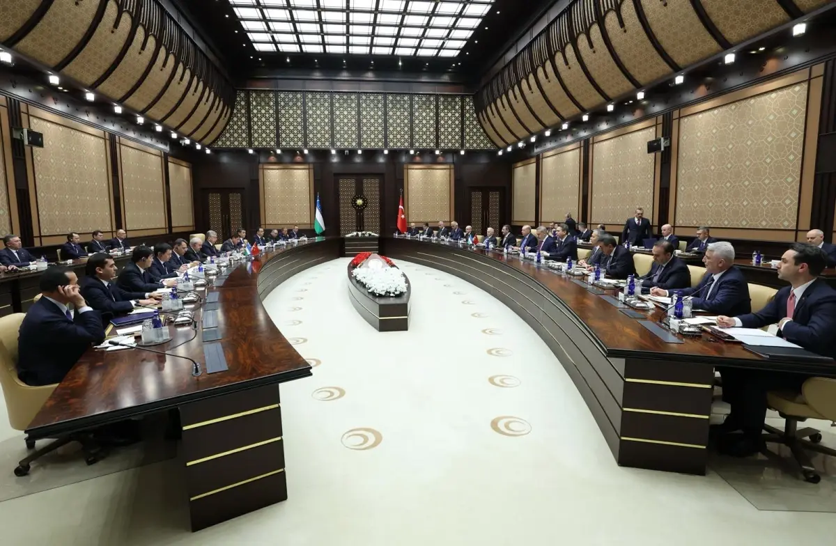Türkiye ve Özbekistan Liderleri Heyetler Arası Görüşme Gerçekleştirdi
