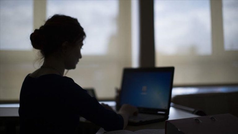 Türkiye’de kadınlarda işsizlik oranı son 154 ayın en düşüğünde