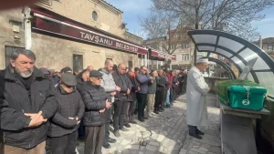 Usta Flüt Sanatçısı İsmail Ayvazoğlu Hayatını Kaybetti