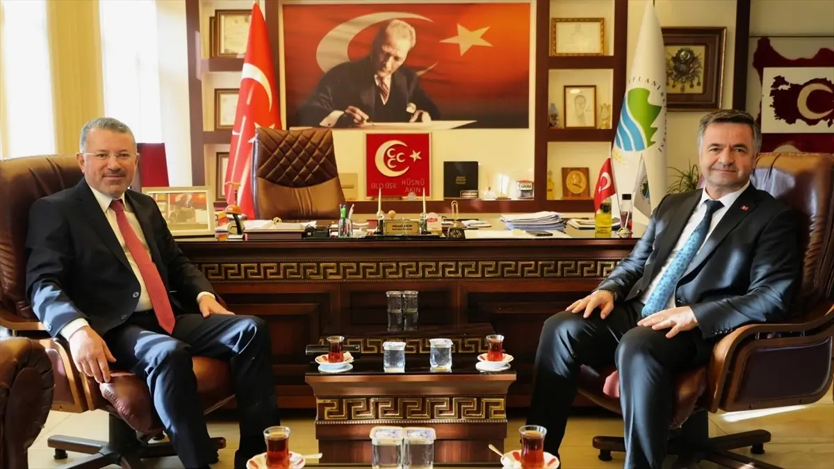 Vali Çağatay’dan KBÜ’ye Ziyaret