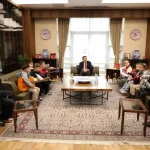 Vali Işın, Müzik Topluluğunu Kabul Etti