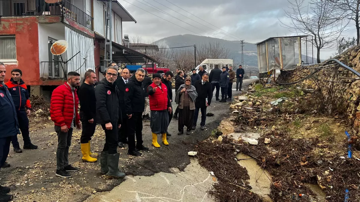 Vali Toros Taşkın İncelemelerinde Bulundu