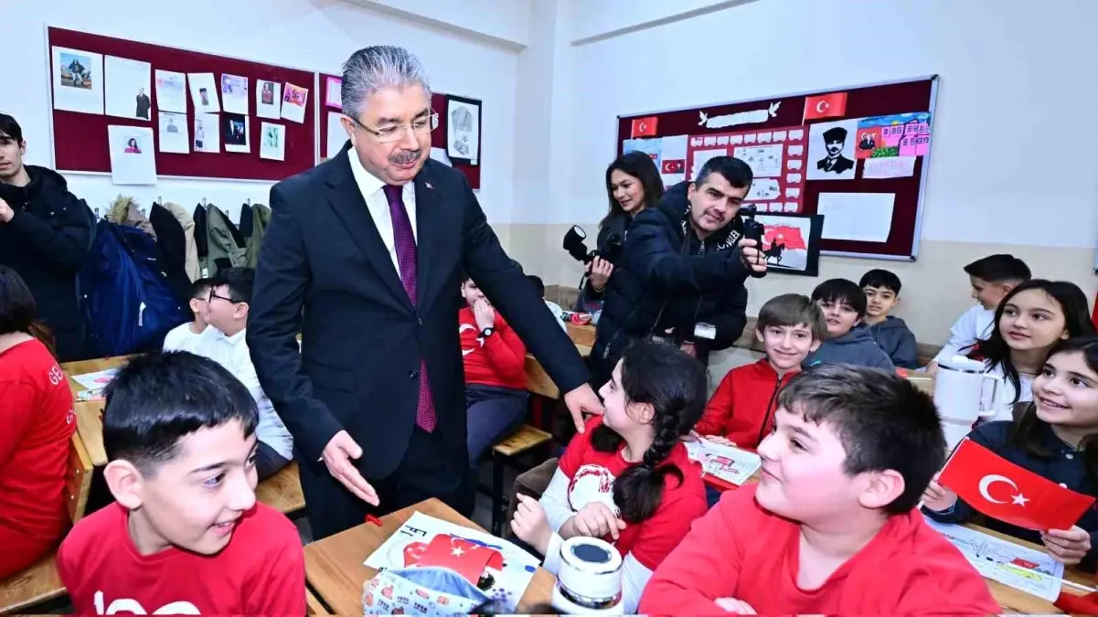 Vali Yılmaz, Öğrencilerle Buluştu