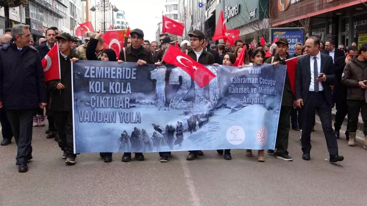 Van’da donarak şehit olan 120 kahraman çocuk unutulmadı