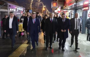 Yayman Van’da Ziyaretlerde Bulundu