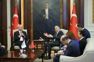 Yerlikaya, BM Mülteciler Yüksek Komiseriyle Görüştü