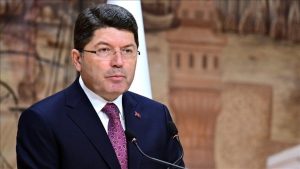 Yılmaz Tunç: Çocukları suça iten nedenlerden korumak lazım