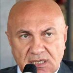 Yüksel Yıldırım: Bazı futbolcularla yolları ayıracağız