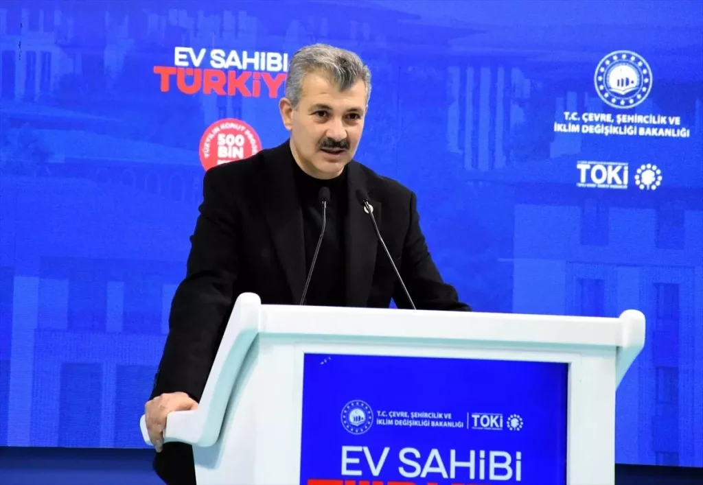 Yüzyılın Konut Projesi kapsamında Aksaray’da inşa edilecek konutların hak sahipleri kurayla belirlendi