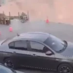 Zemin çökmesi sonucu benzin istasyonu yerin altına gömüldü