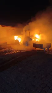 Zile’de Park Halindeki Traktör Yandı