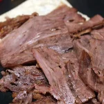 Zincir marketlerde ”Kampanyalı” satılan dönerden at ve eşek eti çıktı