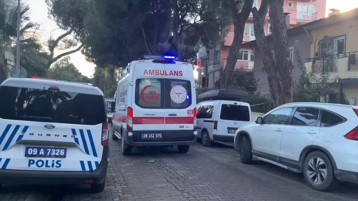 79 Yaşındaki Çift Evlerinde Bıçaklanmış Bulundu