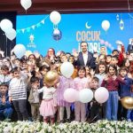 AK Parti İstanbul İl Başkanlığı’nda çocuklar iftar yaptı, ortaya gülümseten anlar çıktı