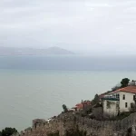 Alanya’da Sağanak Denizi Kahverengiye Dönüştürdü