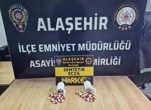 Alaşehir’de Uyuşturucu Hap Bulunan Sürücü Tutuklandı