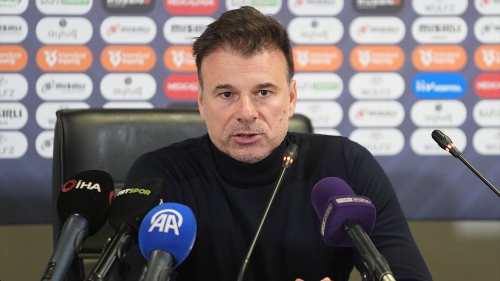 Aleksandar Stanojevic: Pes etmeyeceğiz