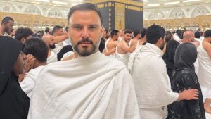 Alişan kızı Eliz ile Celal Karatüre’nin ilahisini okudu! Video gündem oldu