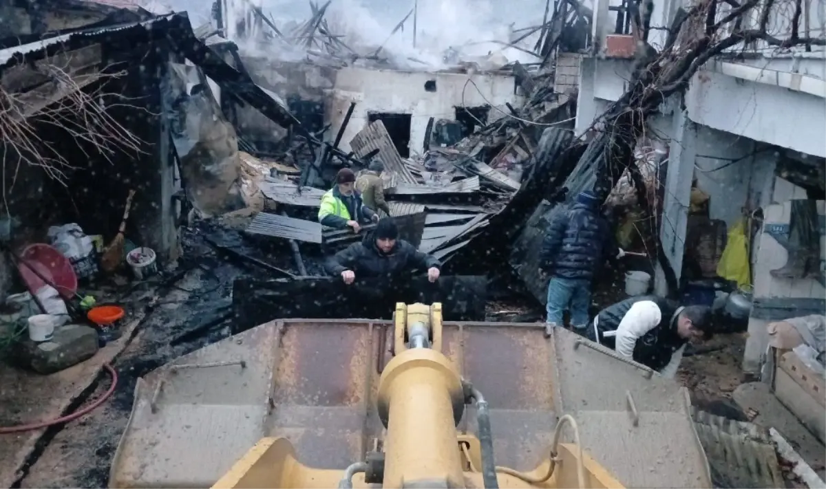 Amasya’da Ahır Yangını: 1 Hayvan Öldü