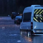 Antalya’da Sağanak ve Fırtına Hayatı Olumsuz Etkiledi