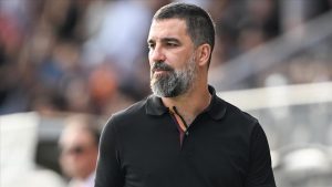 Arda Turan, Lech Poznan maçını Türkiye’de oynamak istediklerini belirtti
