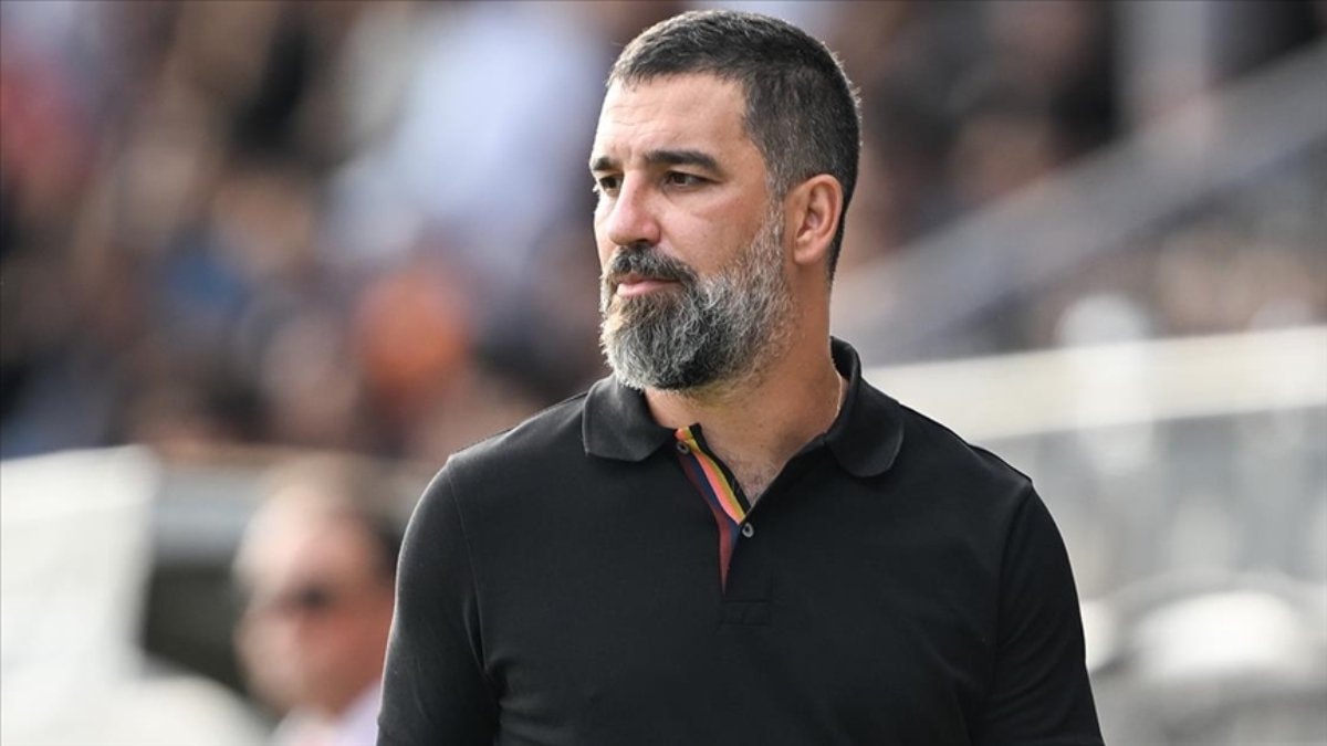 Arda Turan, Lech Poznan maçını Türkiye’de oynamak istediklerini belirtti