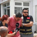 Baba, Oğlunu 37 Bıçak Darbesiyle Öldürdü