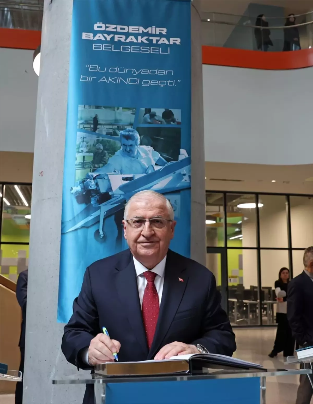 Bakan Güler Özdemir Bayraktar Belgeselinin Gösteriminde