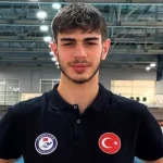 Berat Abdik 9 Madalya Kazandı