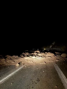 Bolu-Seben Yolu Heyelan Nedeniyle Kapandı