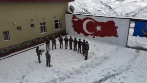 Bulgaristan’dan Hakkari’ye: Jandarmaya 30 çift çetik