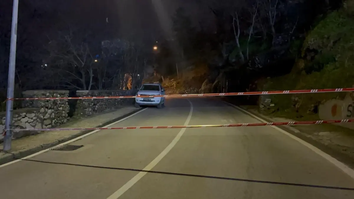 Bursa’da İstinat Duvarı Çöktü