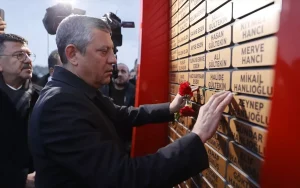 CHP Genel Başkanı Özel, Malatya’da temel atma törenine katıldı