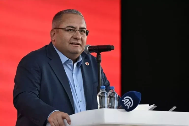 CHP’den istifa eden belediye başkanından “AK Parti’ye mi geçeceksiniz?” sorusuna yanıt