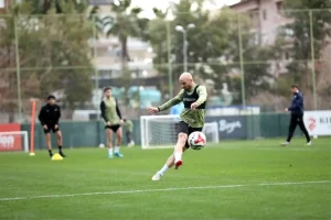 Corendon Alanyaspor Beşiktaş Maçına Hazırlanıyor