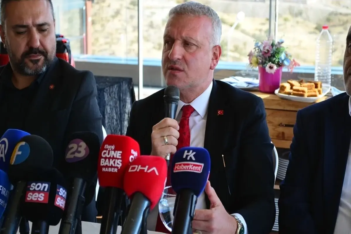 Cumhurbaşkanı Başdanışmanı Saral’dan “Epstein” yorumu: Bu bir insanlık meselesi