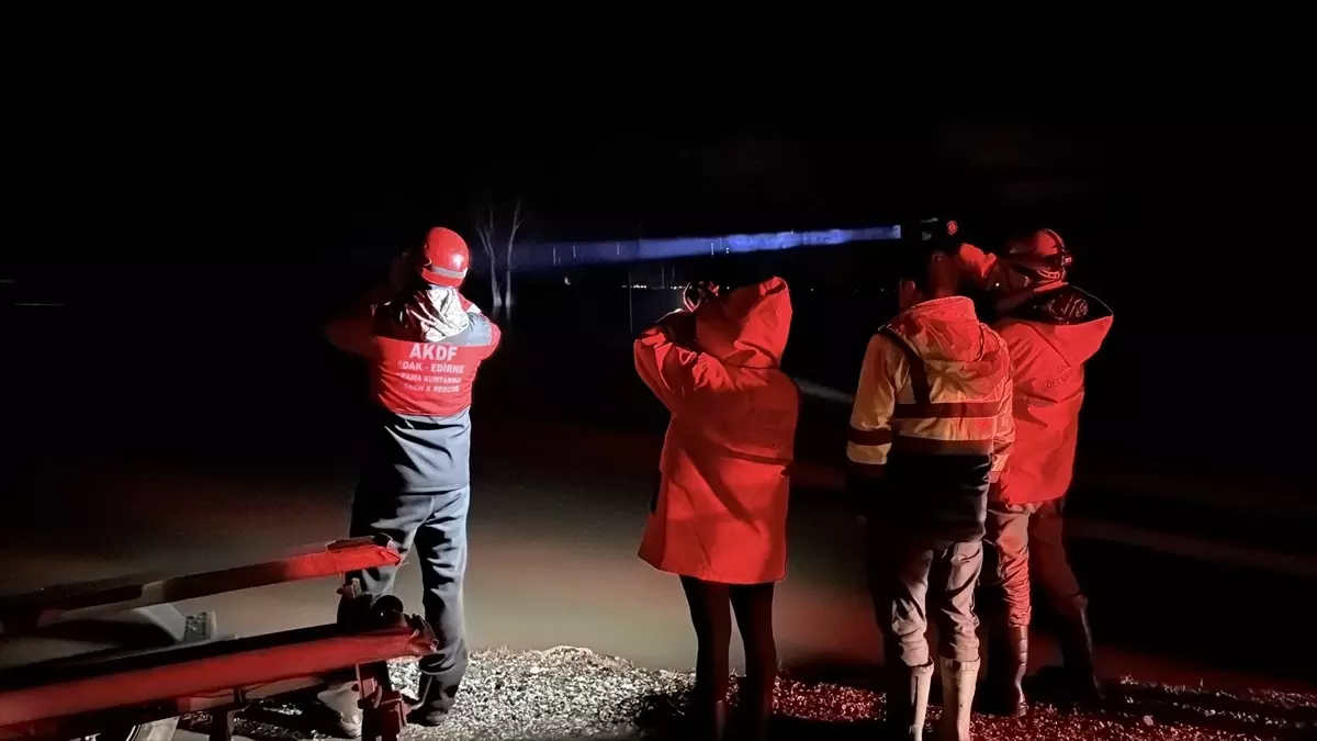 Edirne’de Taşkın: 2 İşçi Kurtarıldı