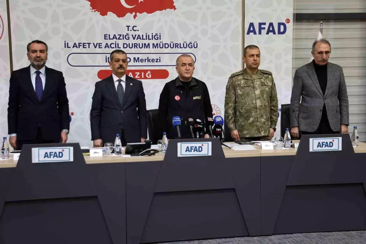 Elazığ Valisi Hatipoğlu: “Acının büyüklüğü karşısında dayanışmamız daha da büyüdü”