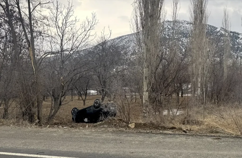 Erzurum’da SUV Devrildi: 2 Yaralı