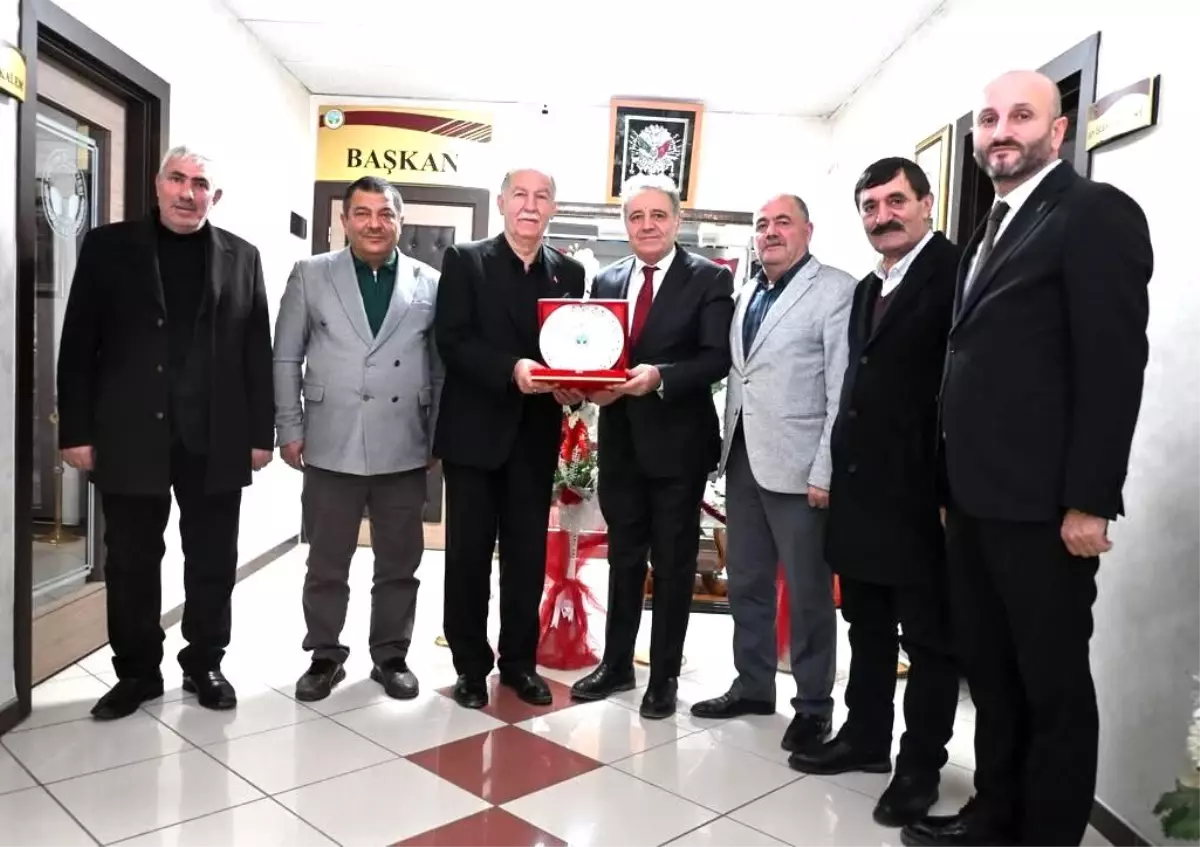 ESOB yönetiminden, Tortum Belediye Başkanı Yiğider’e nezaket ziyareti