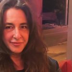 Esra Dermancıoğlu alışverişte! Gözlük denemelerini paylaştı