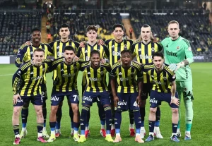 Fenerbahçe 3-1 Erzurumspor’u Geçti