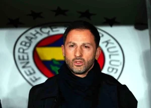 Fenerbahçe’de Rotasyon: Tedesco 9 Değişiklik Yaptı