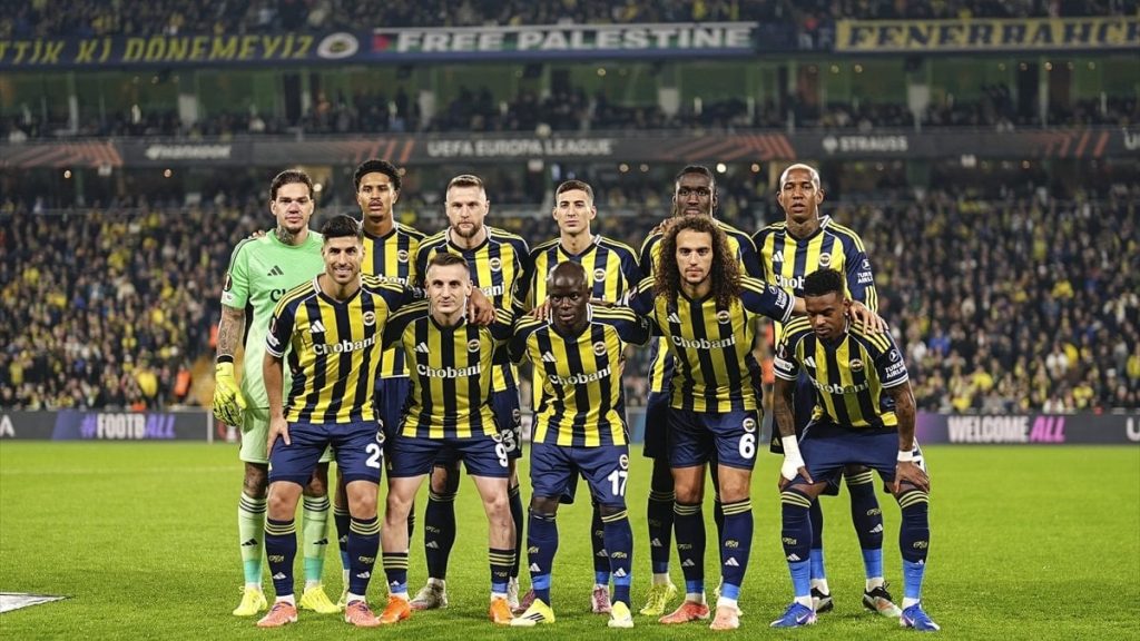Fenerbahçe’den Galatasaray’ın yenilgisi sonrası paylaşım