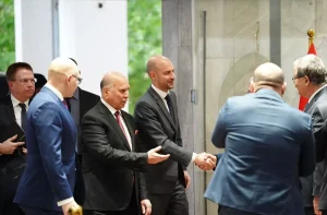 Fransa, Irak’ın İstikrarına Destek Veriyor