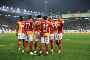 Galatasaray 9. Galibiyetini Aldı
