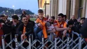 Galatasaray Rize’ye Geldi