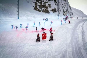 Hakkari’de Avrupa Kış Sporları Haftası