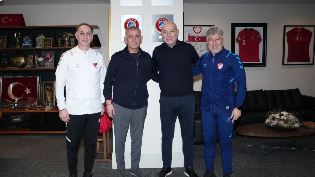 Howard Webb’den TFF Merkez Hakem Kuruluna ziyaret