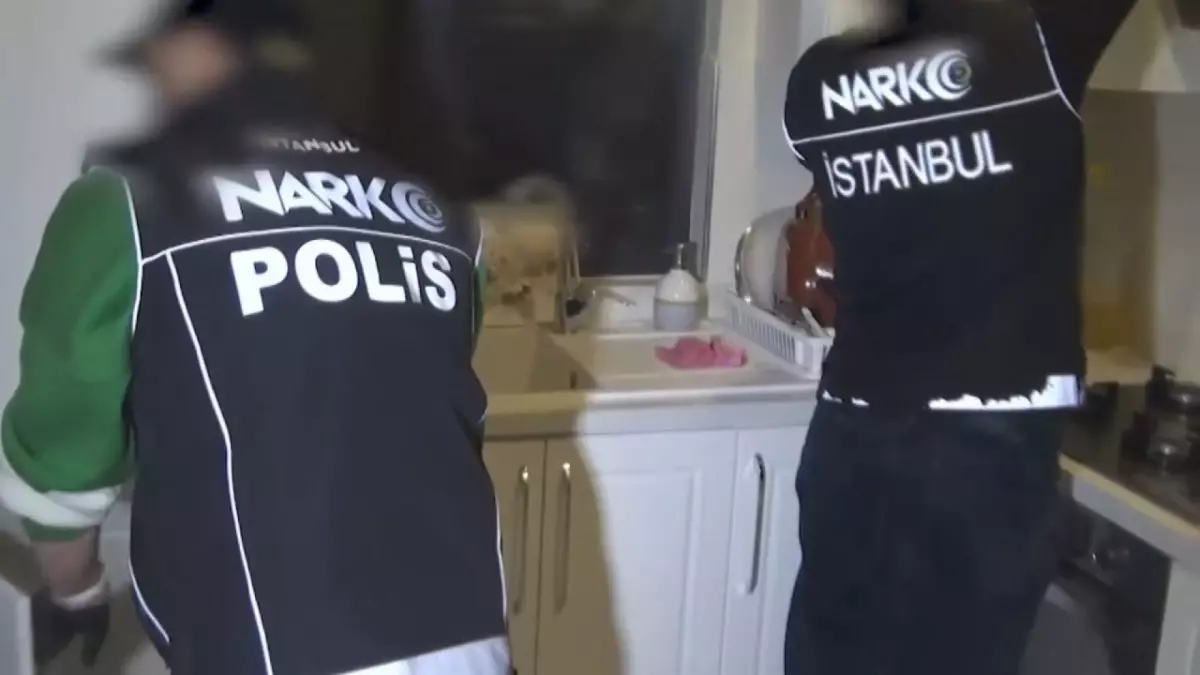 İstanbul’da Narkotik Operasyonu: 240 Kilo Uyuşturucu Ele Geçirildi